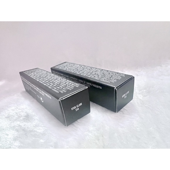 MAC Viva Glam Sia Lipstick Duo Set - Picture 3 of 4